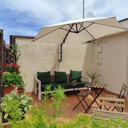 Terrazza Zefiro Casa Vacanze มาเตรา ภายนอก รูปภาพ