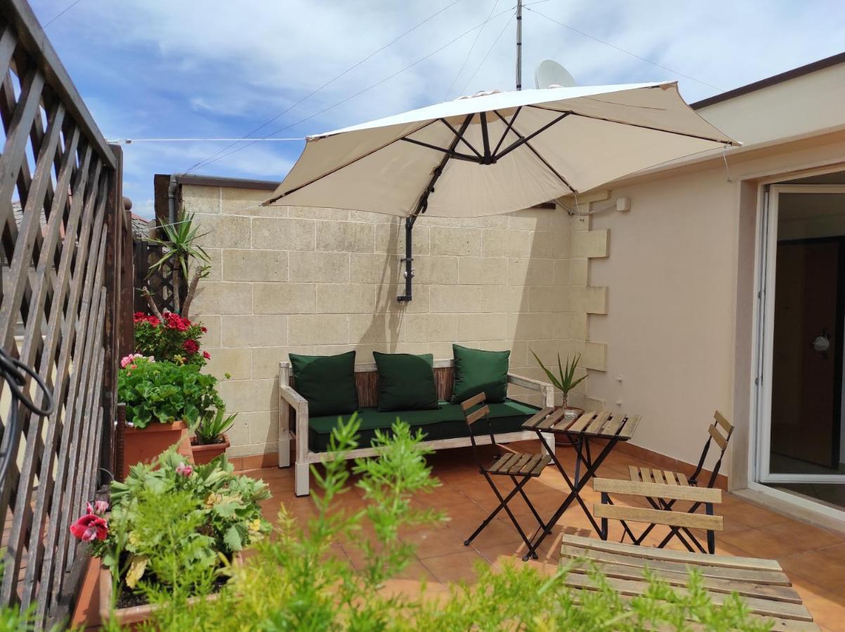 Terrazza Zefiro Casa Vacanze มาเตรา ภายนอก รูปภาพ