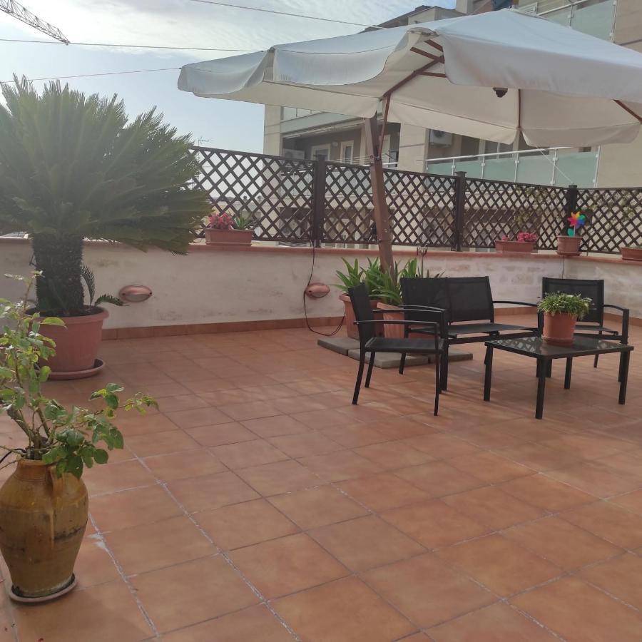 Terrazza Zefiro Casa Vacanze มาเตรา ภายนอก รูปภาพ