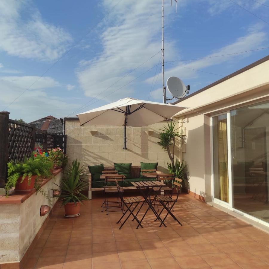 Terrazza Zefiro Casa Vacanze มาเตรา ภายนอก รูปภาพ