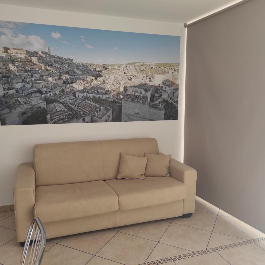 Terrazza Zefiro Casa Vacanze มาเตรา ภายนอก รูปภาพ