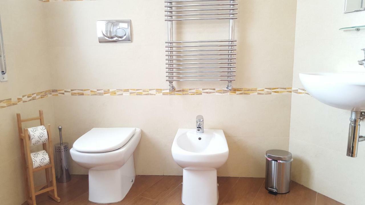 Terrazza Zefiro Casa Vacanze มาเตรา ภายนอก รูปภาพ